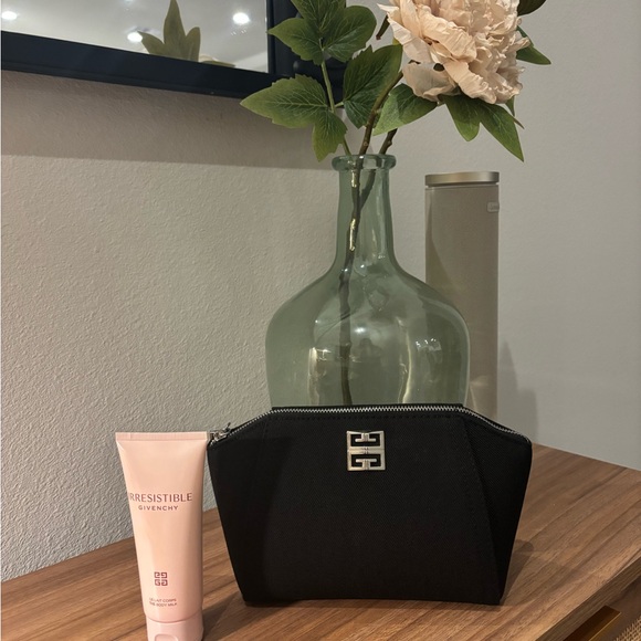 Givenchy Irresistible Hand Cream with Black Pouch - Picture 2 of 6